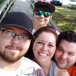 Meet your Posher, Benjamin